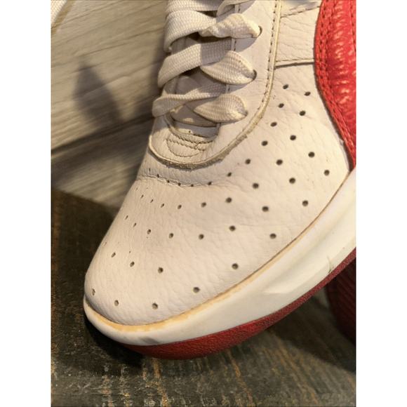Puma GV Special Men’s 8.5 Red & White Shoes - Picture 8 of 10
